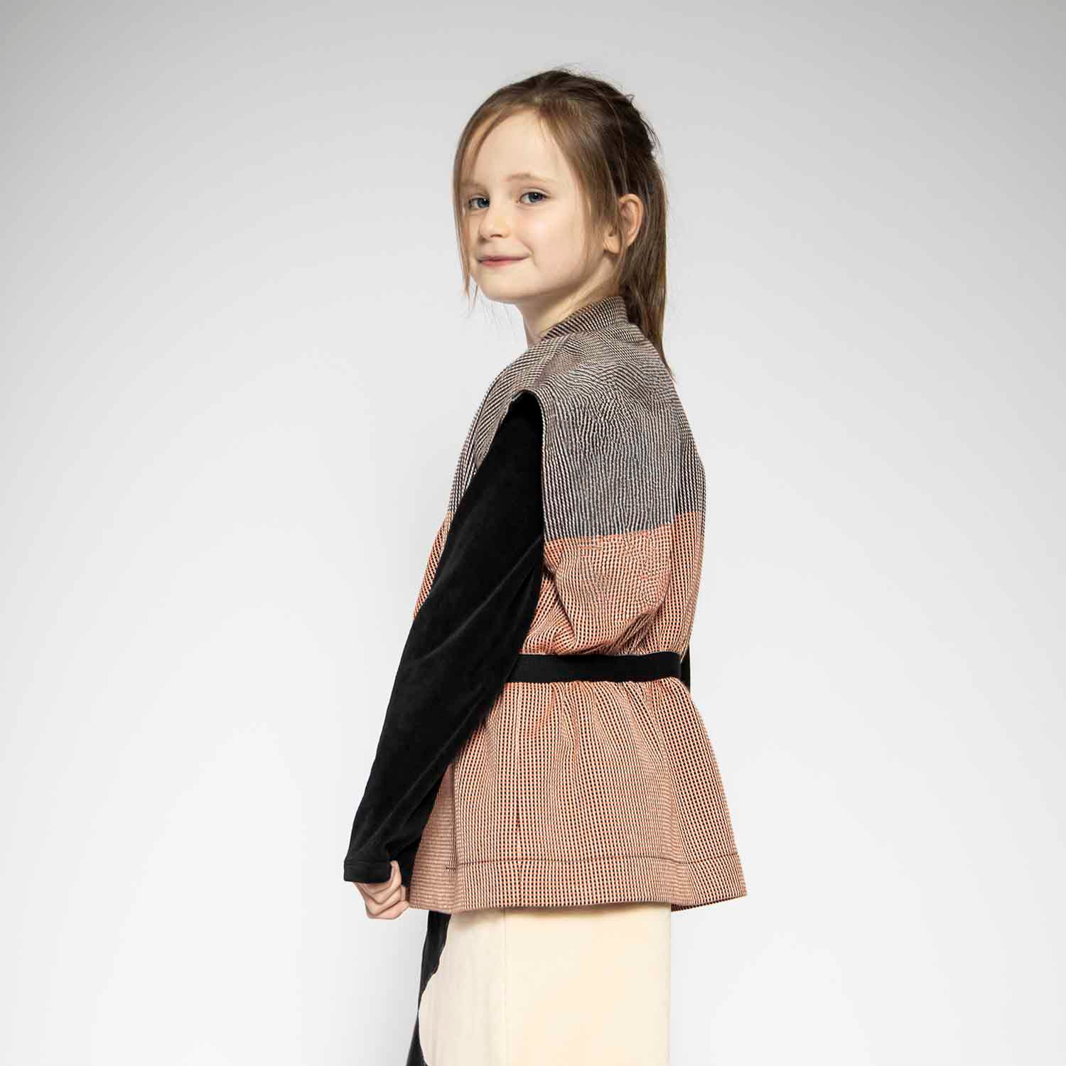 Multicolored Sleveless Jacket with Appliquè-3